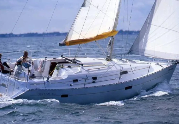 Oceanis Clipper 361 Marina Ibiza | Bardalin