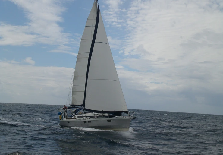 Ovni 395 Marina Kastela | GORGO