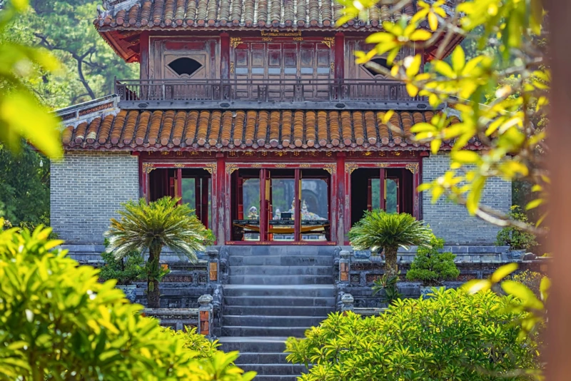 Hué, l’écho d’un royaume oublié