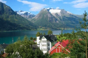 Hjelle Hotel