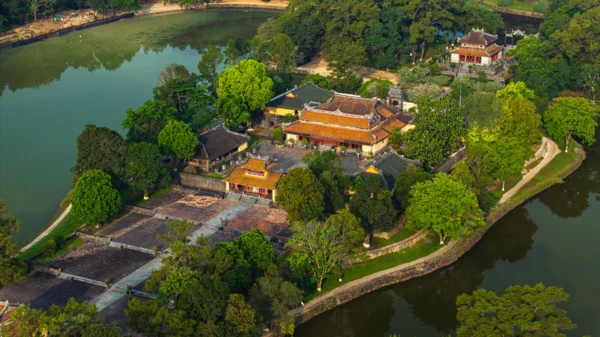 Hué